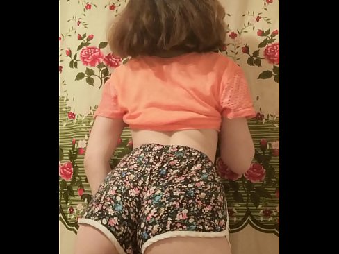 ❤️ Sexet ung babe laver en striptease ved at filme sine shorts på kamera ️❌ Sluts at da.com-fullporner.ru ☑