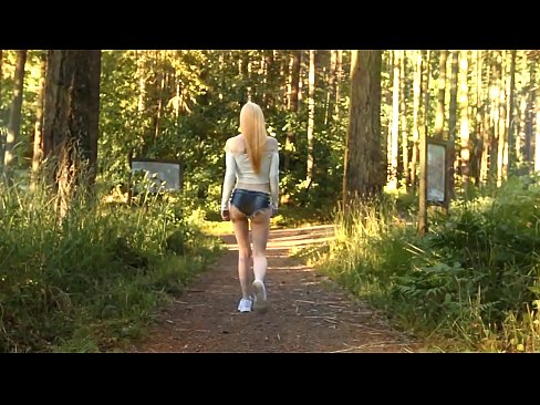 ❤️ Smuk kvinde bevæger sig langsomt, ikke nøgen video ️❌ Sluts at da.com-fullporner.ru ☑
